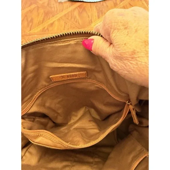 Hobo Tan Shoulder Bag Woven Tassel Gold Hardware Double Handles - Picture 7 of 11